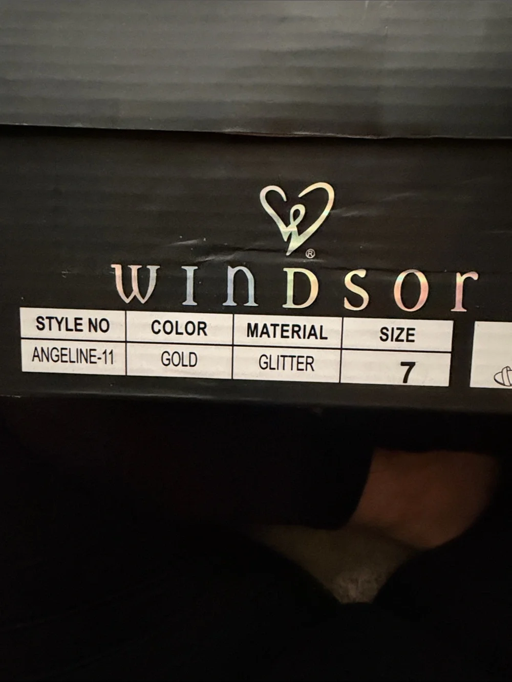 Windsor elegant gold
